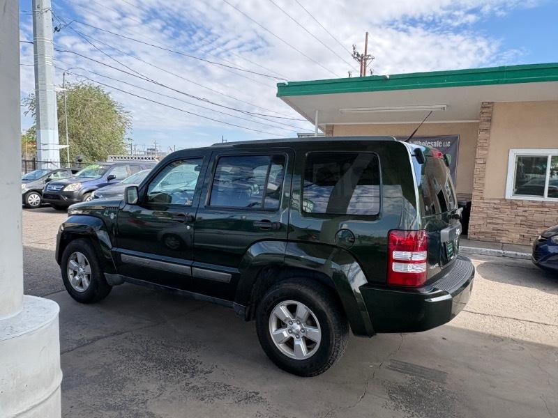 Jeep Liberty Sport 4WD 2011