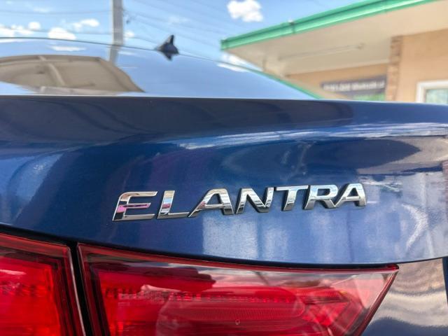 Hyundai Elantra SE 2016