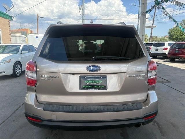 Subaru Forester 2.5i Touring 2016