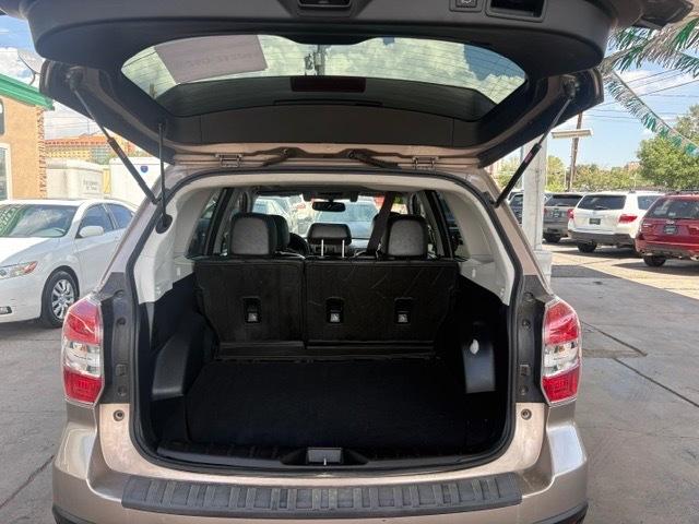 Subaru Forester 2.5i Touring 2016