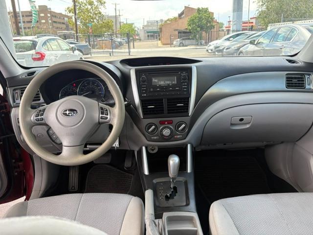 Subaru Forester 2.5X Premium 2012