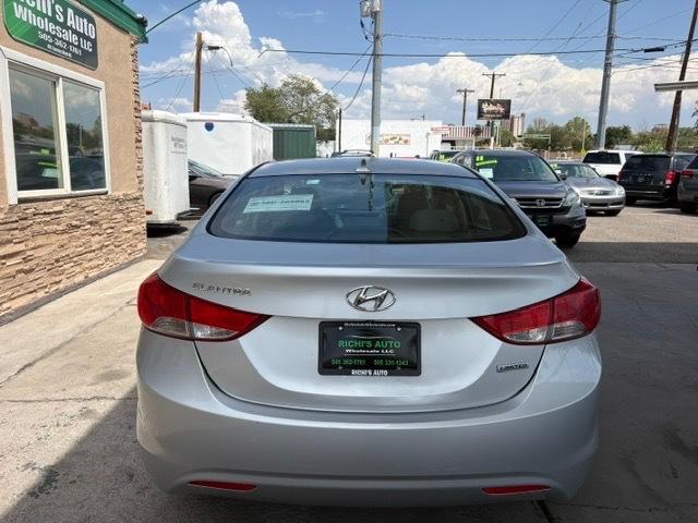 Hyundai Elantra Limited 2013