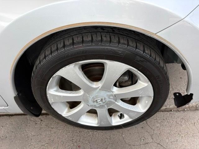 Hyundai Elantra Limited 2013