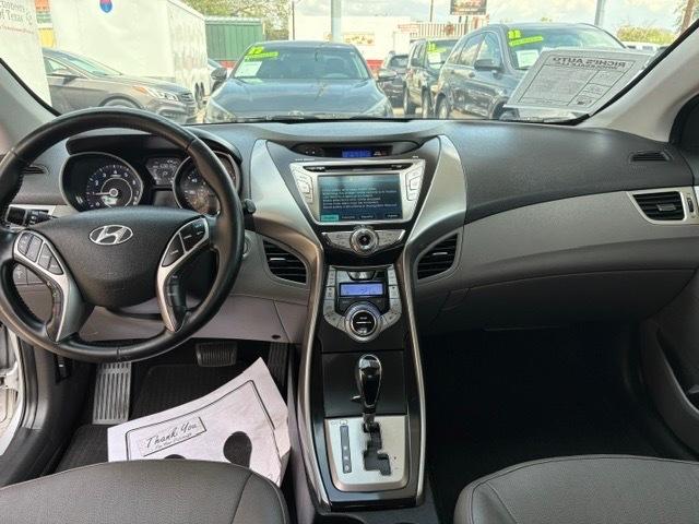 Hyundai Elantra Limited 2013