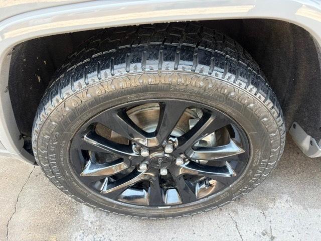 Jeep Grand Cherokee  2020
