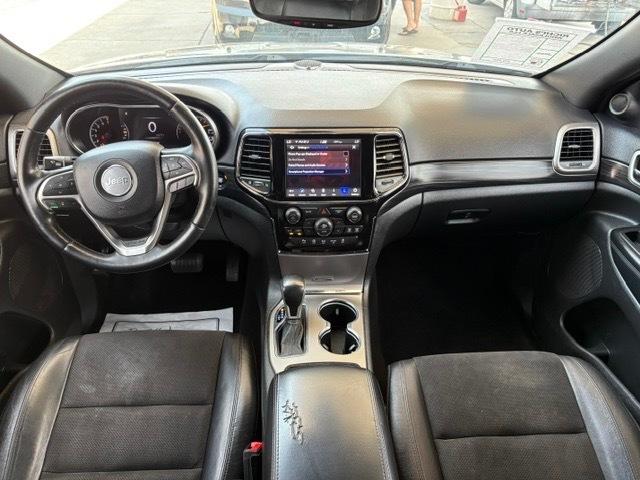 Jeep Grand Cherokee  2020