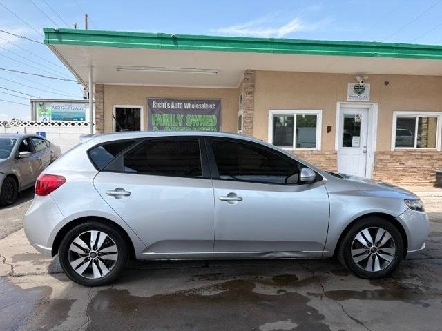 Kia Forte 5-Door EX 2013
