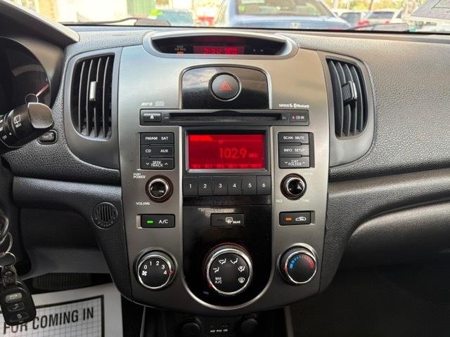 Kia Forte 5-Door EX 2013