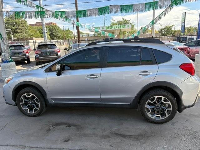 Subaru Crosstrek  2017