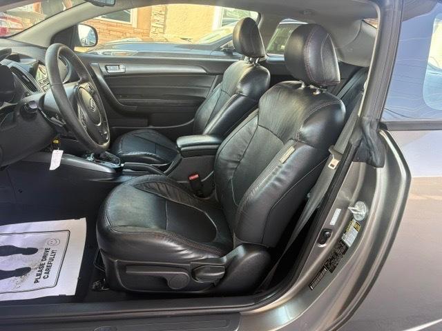 Kia Forte Koup SX 2011