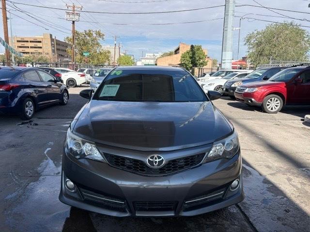 Toyota Camry XLE V6 2014
