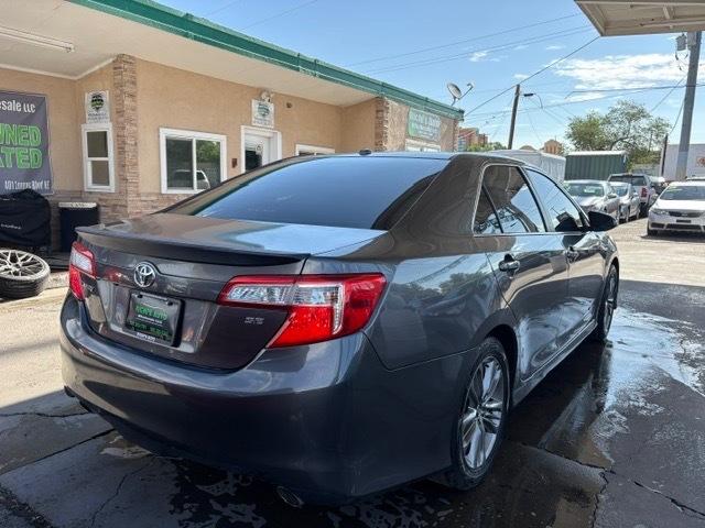 Toyota Camry XLE V6 2014