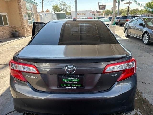 Toyota Camry XLE V6 2014