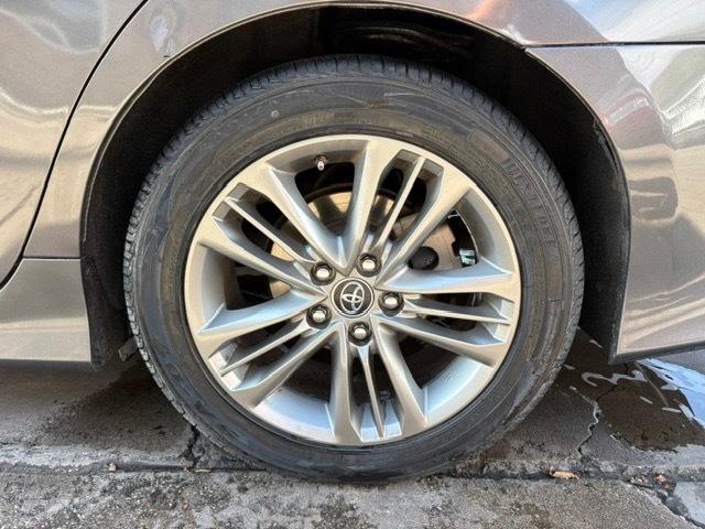 Toyota Camry XLE V6 2014