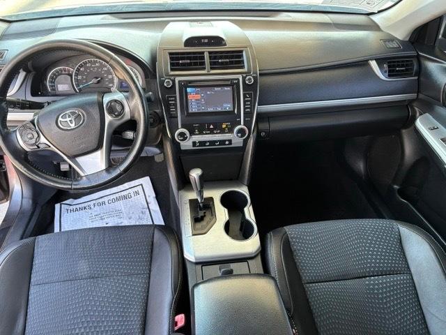 Toyota Camry XLE V6 2014
