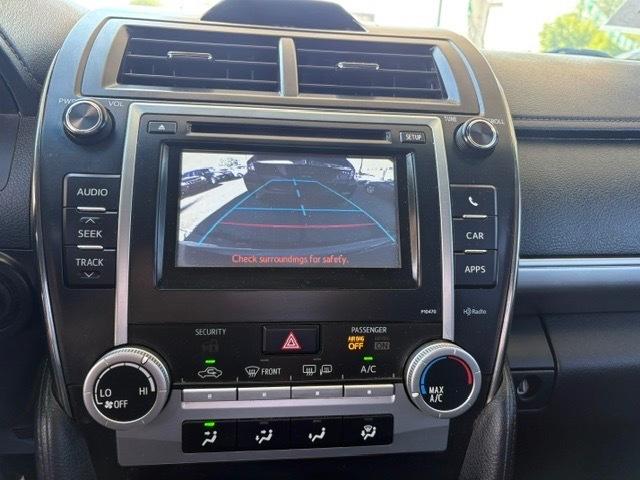 Toyota Camry XLE V6 2014