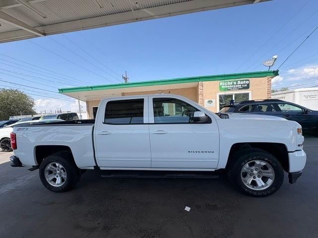 Chevrolet Silverado 1500 LT Crew Cab 4WD 2016
