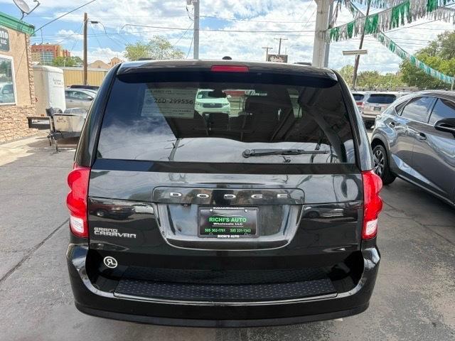 Dodge Grand Caravan SE 2020