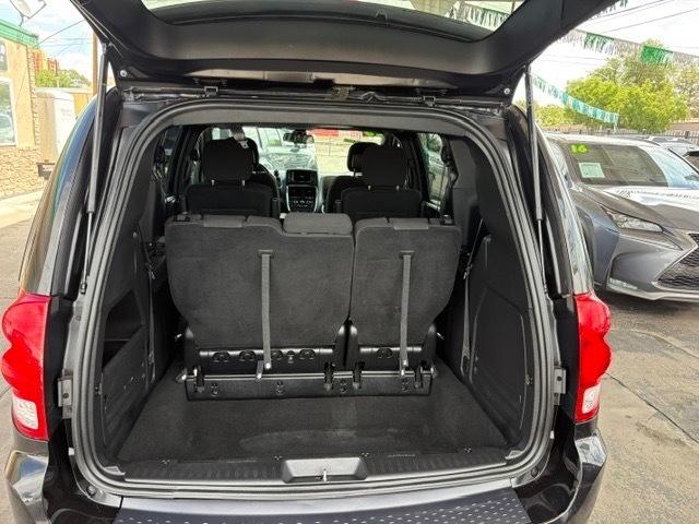 Dodge Grand Caravan SE 2020