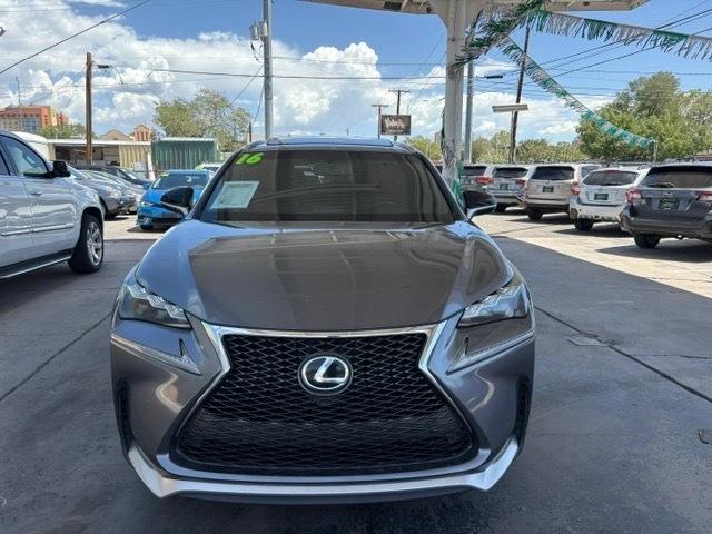 Lexus NX 200t  2016