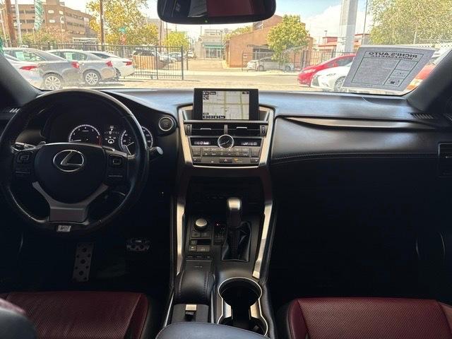 Lexus NX 200t  2016