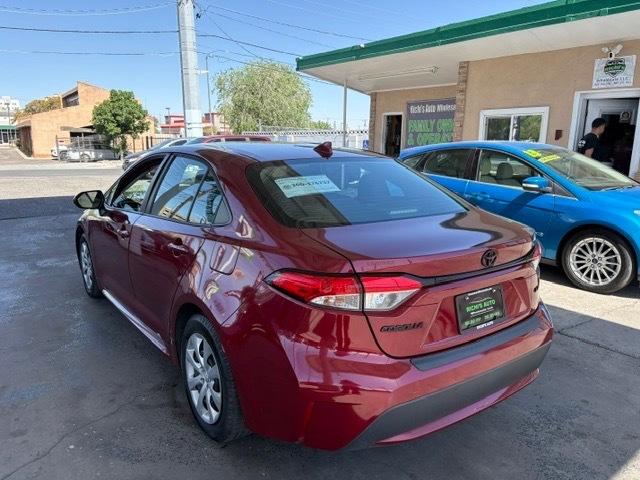 Toyota Corolla LE 2022