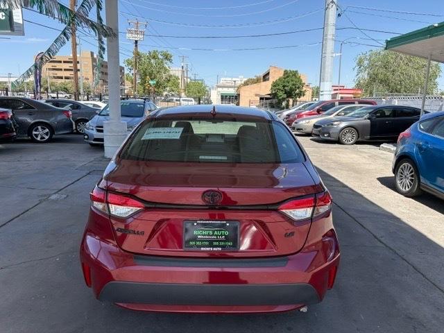 Toyota Corolla LE 2022