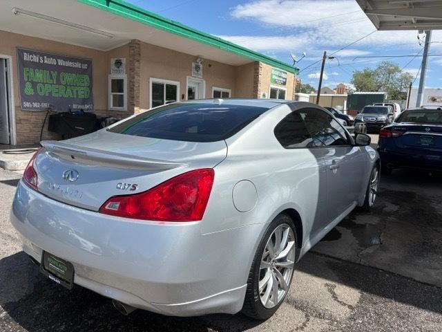 Infiniti G37 Base 2008