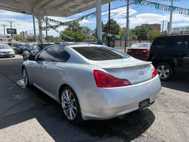 Infiniti G37 Base 2008