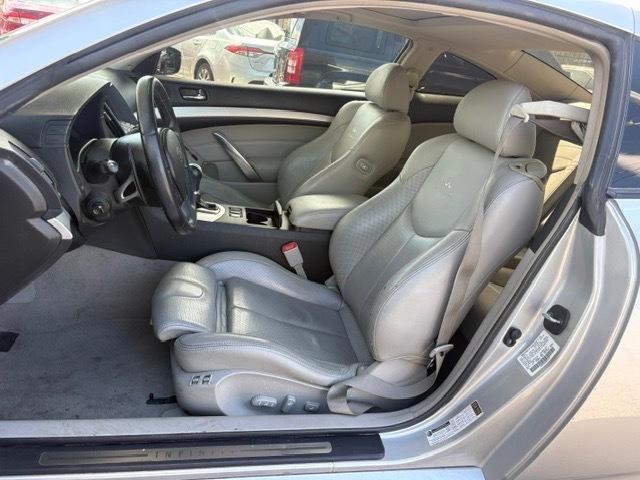 Infiniti G37 Base 2008