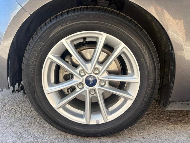 Ford Focus SE Hatch 2016