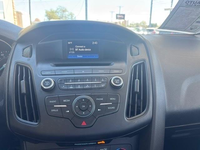 Ford Focus SE Hatch 2016