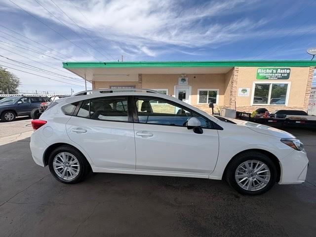 Subaru Impreza 2.0i Premium 5-Door 2017