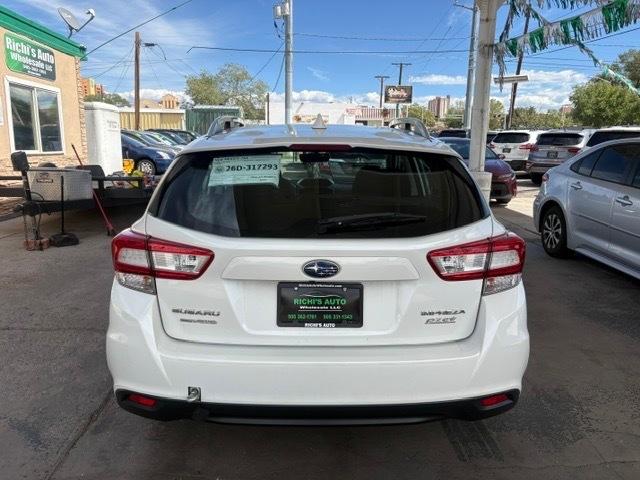 Subaru Impreza 2.0i Premium 5-Door 2017