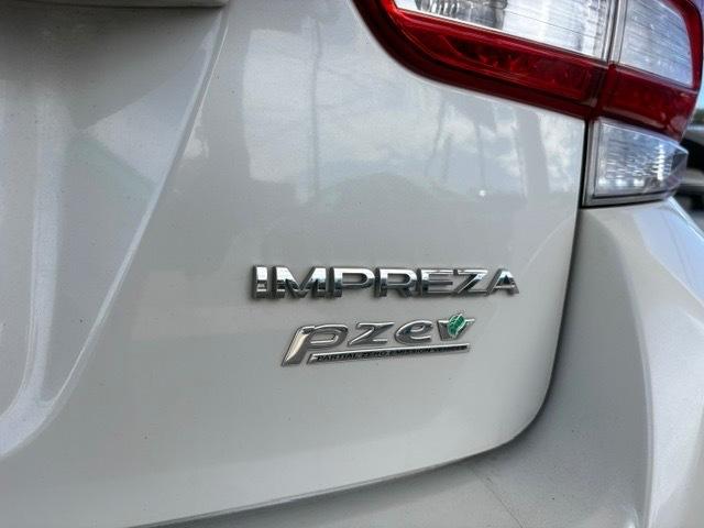 Subaru Impreza 2.0i Premium 5-Door 2017