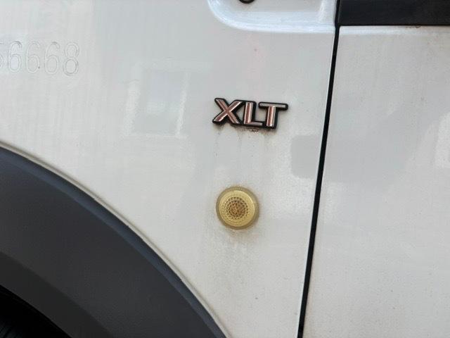 Ford Transit Connect XLT with Rear Door Glass 2013
