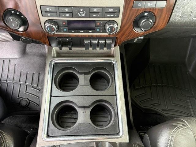 Ford F-250 SD XLT Crew Cab Long Bed 4WD 2012