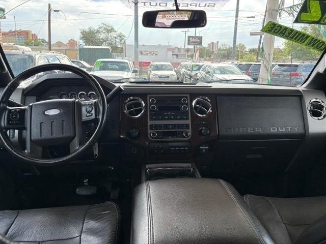 Ford F-250 SD XLT Crew Cab Long Bed 4WD 2012