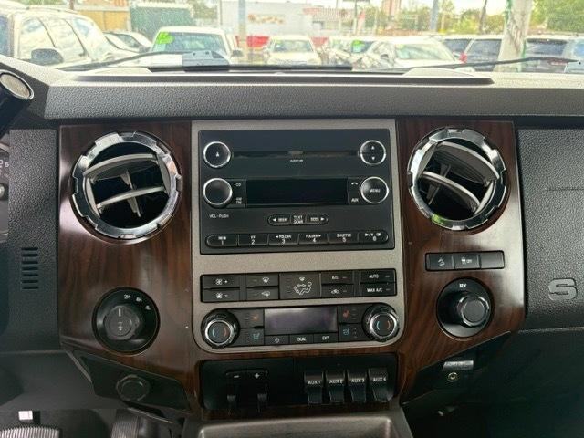 Ford F-250 SD XLT Crew Cab Long Bed 4WD 2012