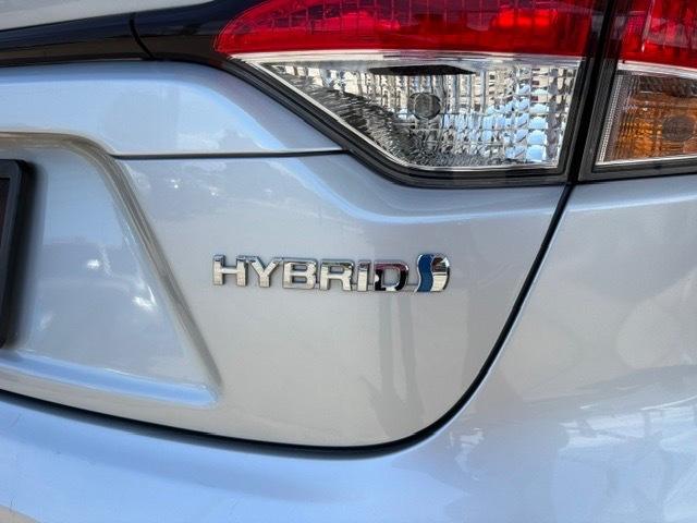 Toyota Corolla LE Hybrid 2020