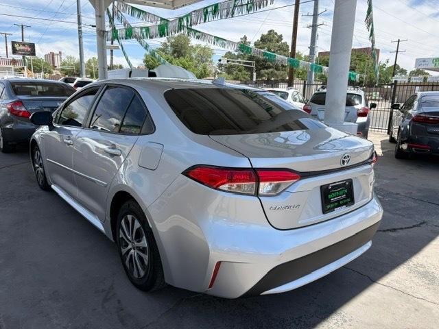 Toyota Corolla LE Hybrid 2020