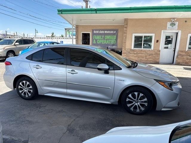 Toyota Corolla LE Hybrid 2020