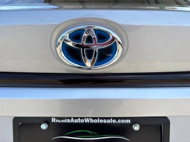 Toyota Corolla LE Hybrid 2020