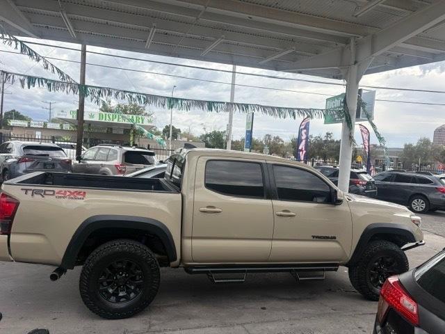 Toyota Tacoma SR5 Double Cab Long Bed V6 6AT 4WD 2019