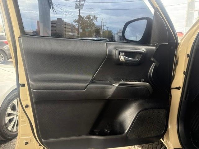 Toyota Tacoma SR5 Double Cab Long Bed V6 6AT 4WD 2019