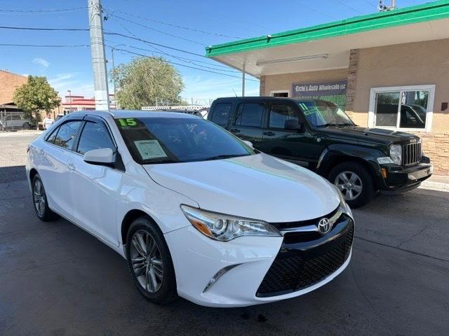 Toyota Camry SE 2015