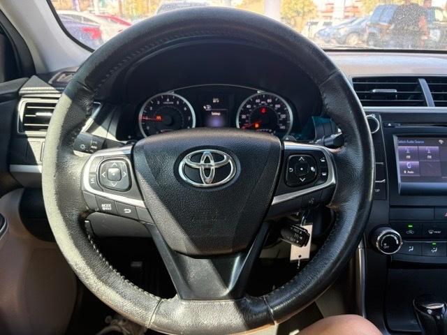 Toyota Camry SE 2015