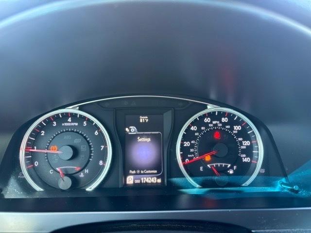 Toyota Camry SE 2015