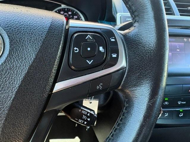 Toyota Camry SE 2015