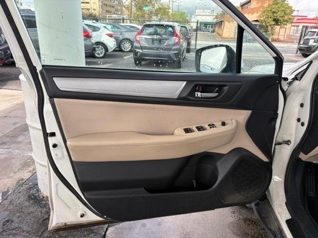 Subaru Outback 2.5i Premium 2016